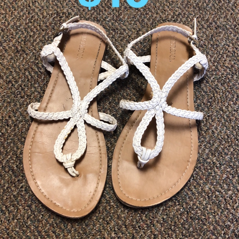 Super cute sandals